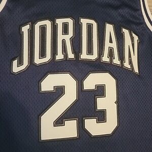 Michael Jordan #23 Jersey Youth XL Chicago Bulls Stitched Navy Blue NEW